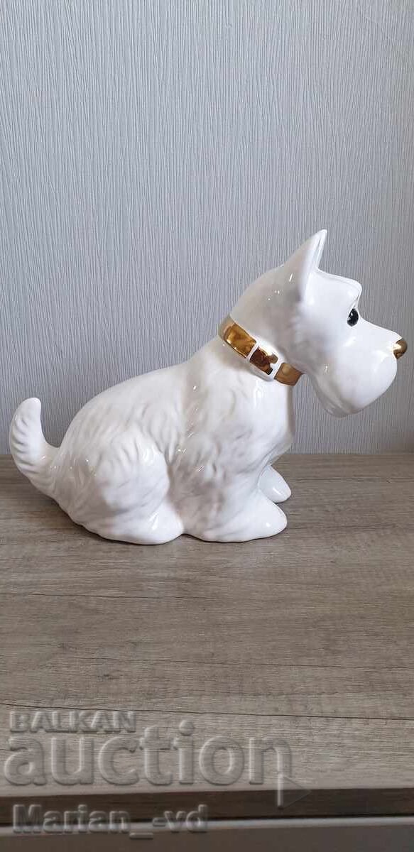 Porcelain dog with stamp - 6 Porcelain dog with stamp - 6