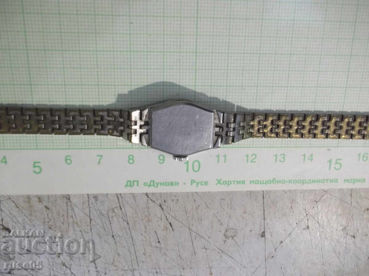 Доставка на Часовник "SEIKO" ръчен дамски механичен с верижка работещ Доставка на Часовник "SEIKO" ръчен дамски механичен с верижка работещ