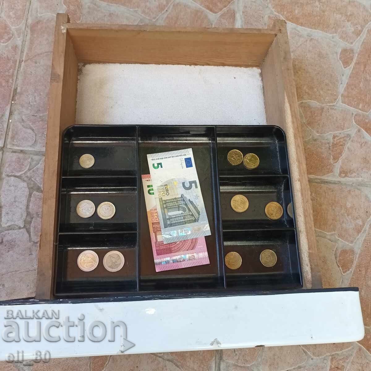 Ταμειακή μηχανή/χρηματοκιβώτιο. Ξύλινο συρτάρι με θήκη για κέρματα από κατάστημα - 6