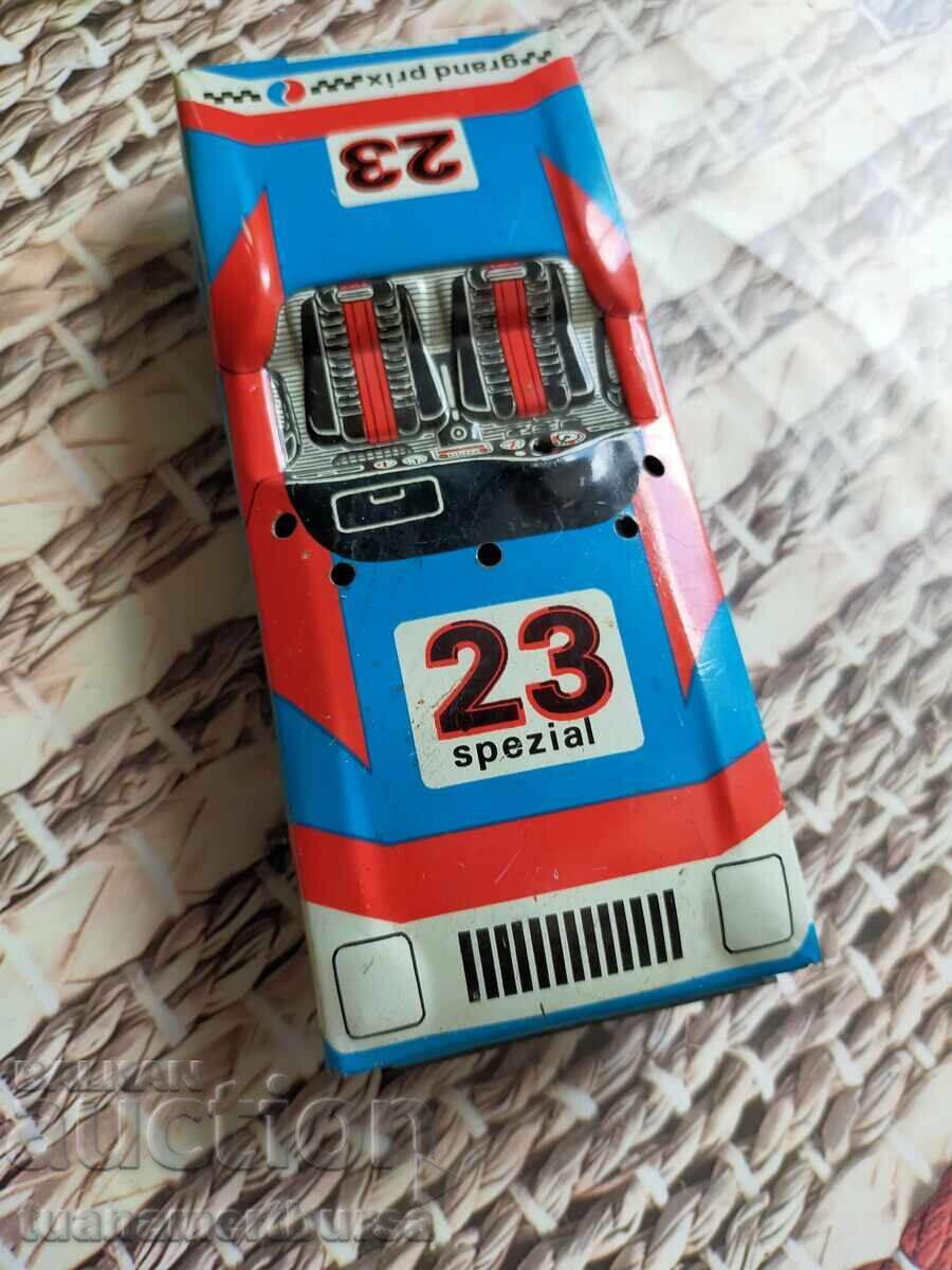 Delivery of metal toy car