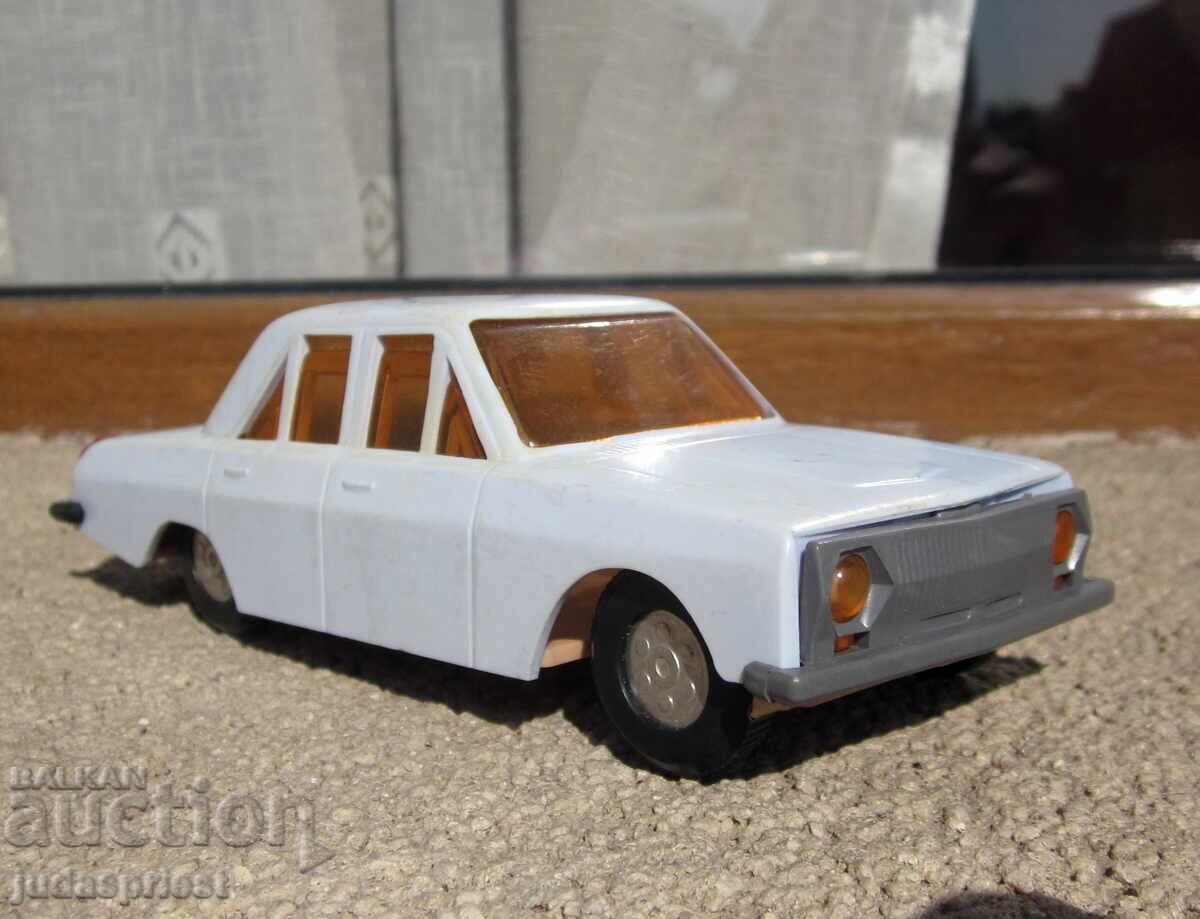 USSR СССР Руска Съветска пластмасова играчка количка Волга USSR СССР Руска Съветска пластмасова играчка количка Волга
