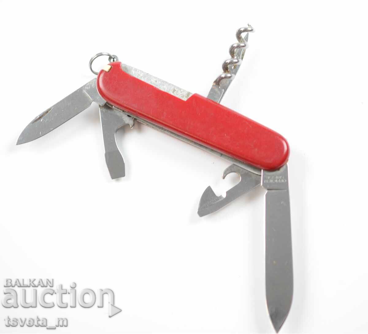 Delivery of Pocket knife with 6 tools - Victorinox Swiss made Delivery of Pocket knife with 6 tools - Victorinox Swiss made