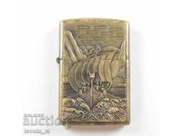 Lantai petrol lighter