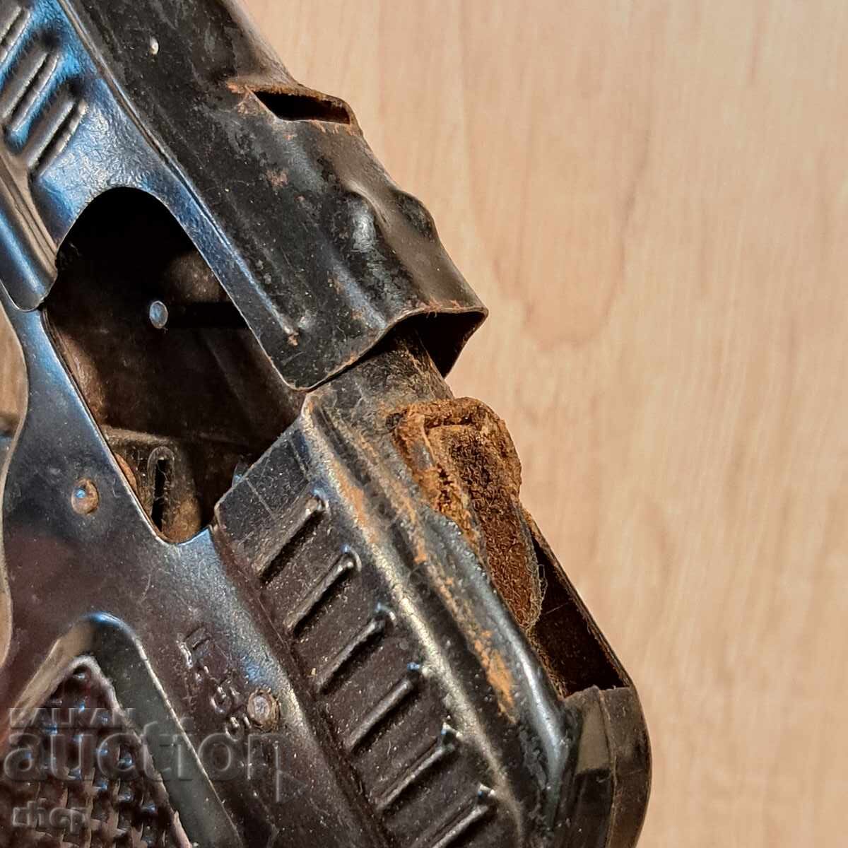 Pistol din tablă jucărie sovietică veche URSS - 5