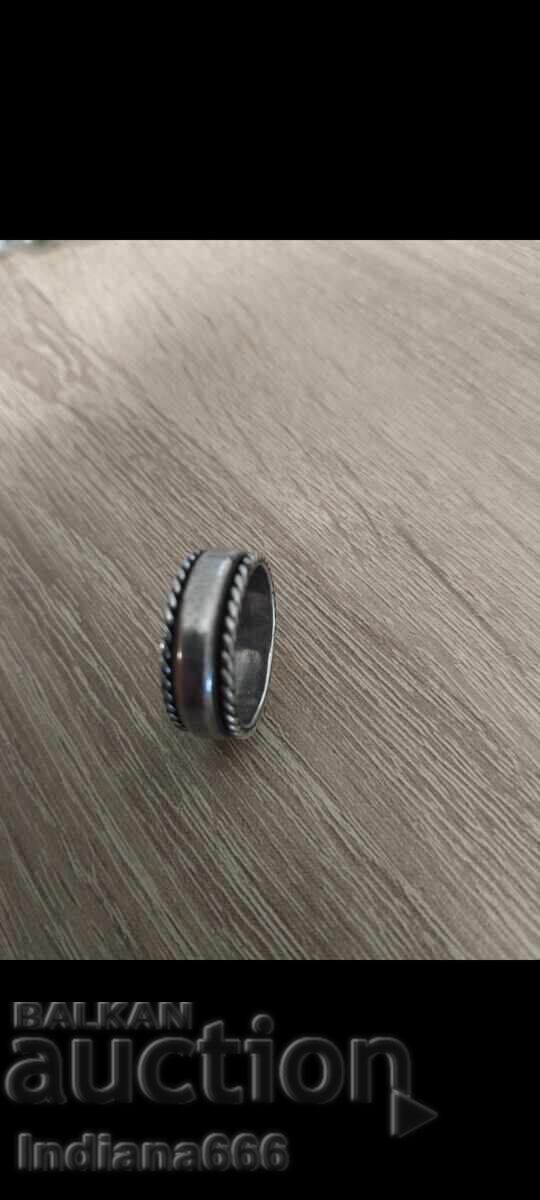 Auction Silver ring Auction Silver ring