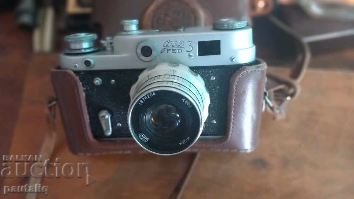 Aparat foto cu obiectiv Fed 3
