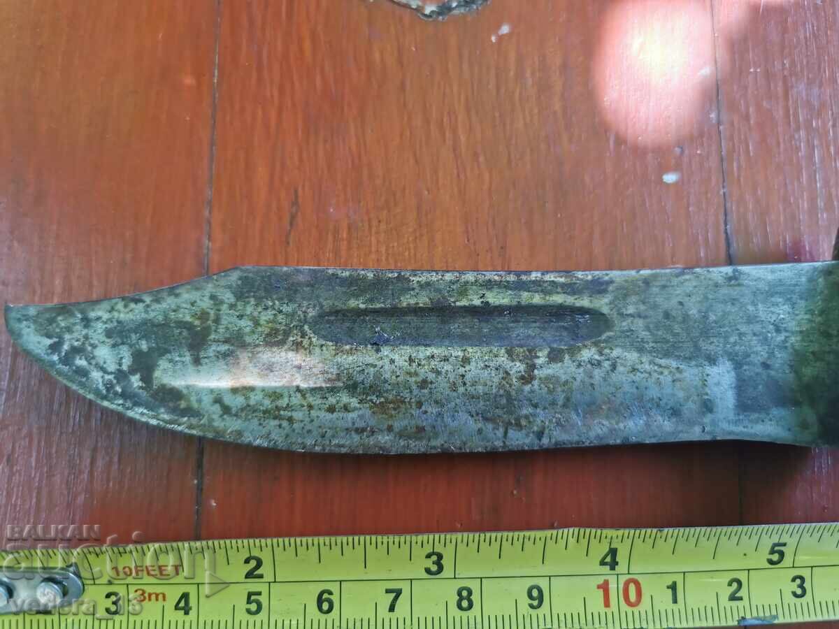 Auction  KAMA, KNIFE