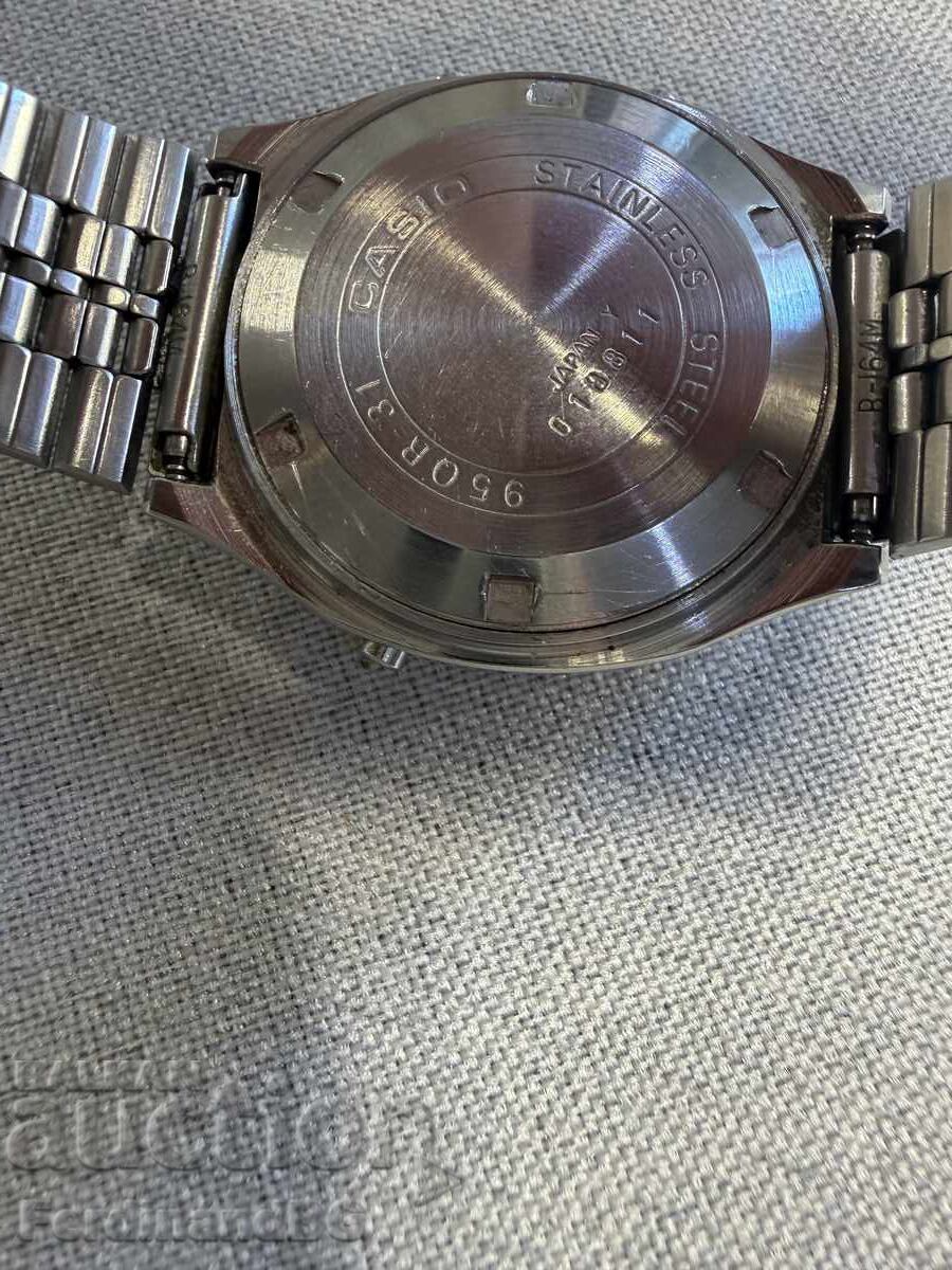 Auction  Casio Chronograph Watch