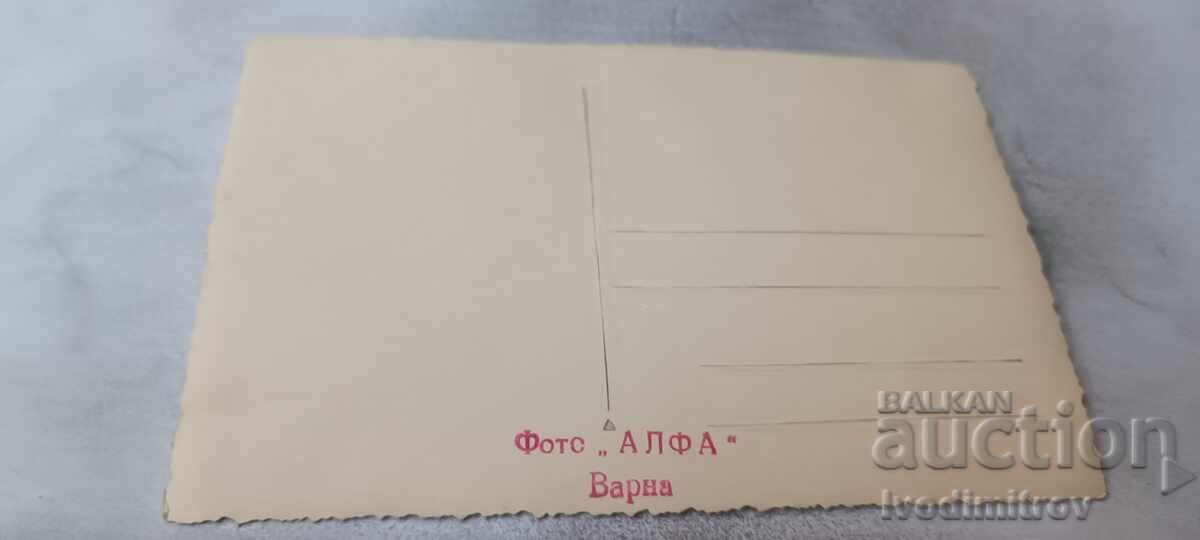 Φωτογράφιση Βάρνα Άνδρες γυναίκες αγόρια και κορίτσια με τιμή € 1.08 | 2.11 BGN