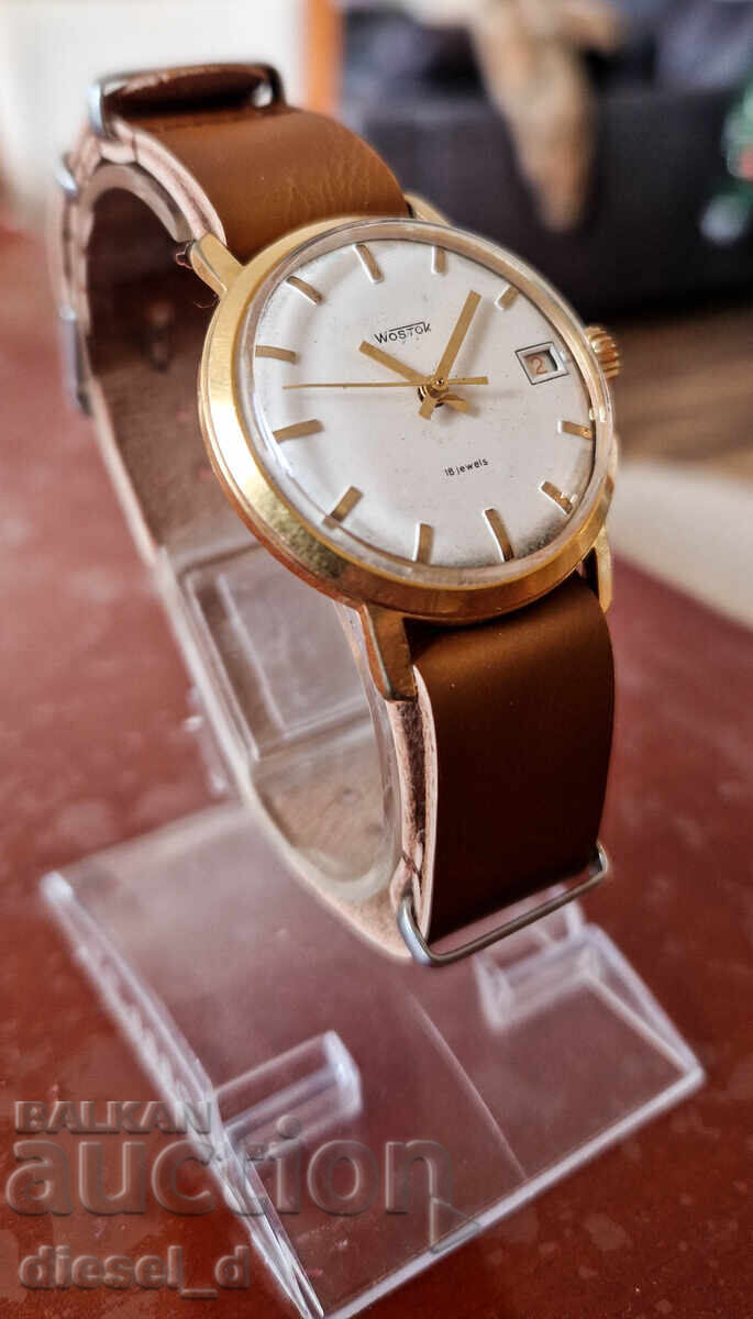 Vostok 2214 Alb cu preț € 40.00 | 78.23 BGN