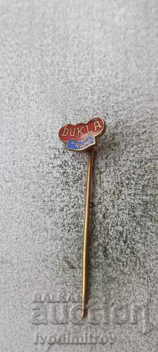 DUKLA PRAHA badge