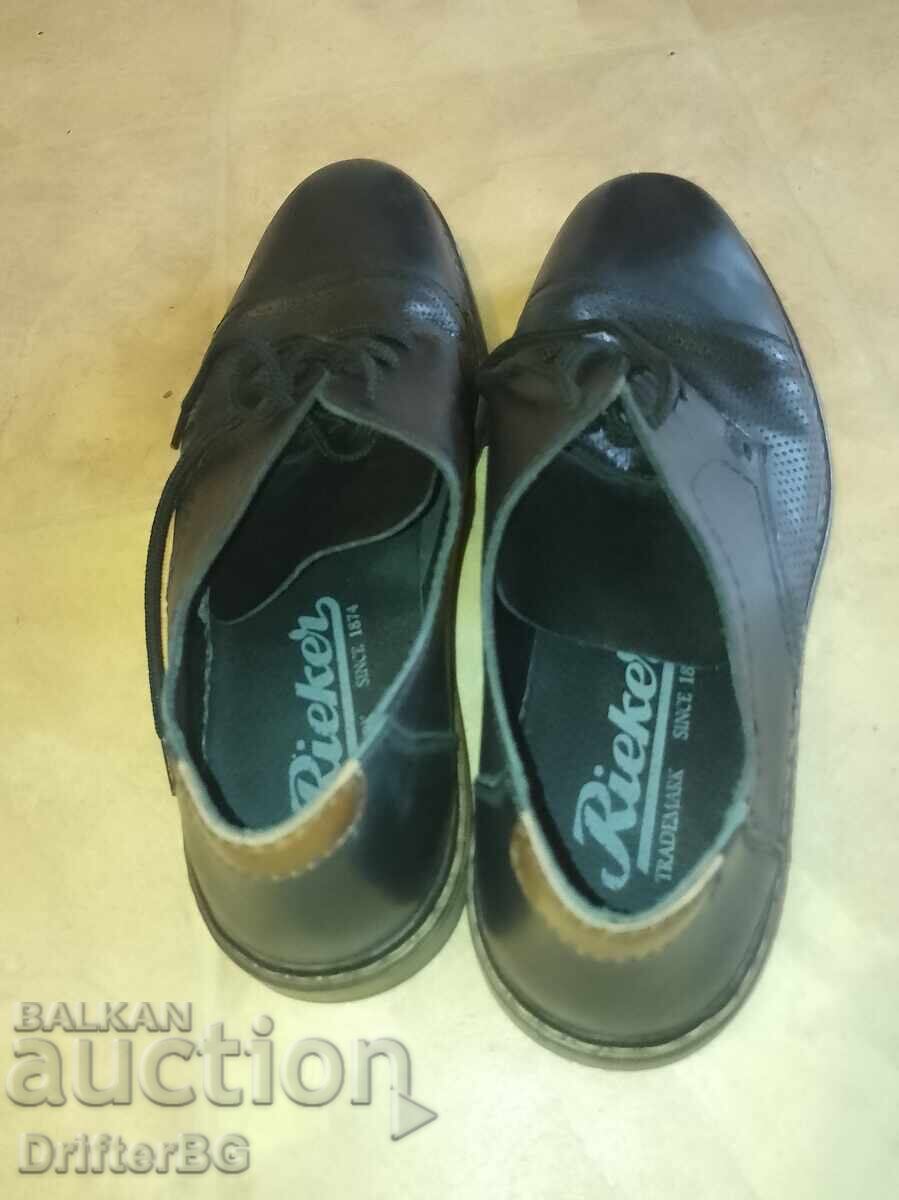 Auction  Men's Rieker shoes (Size 45) – Genuine leather