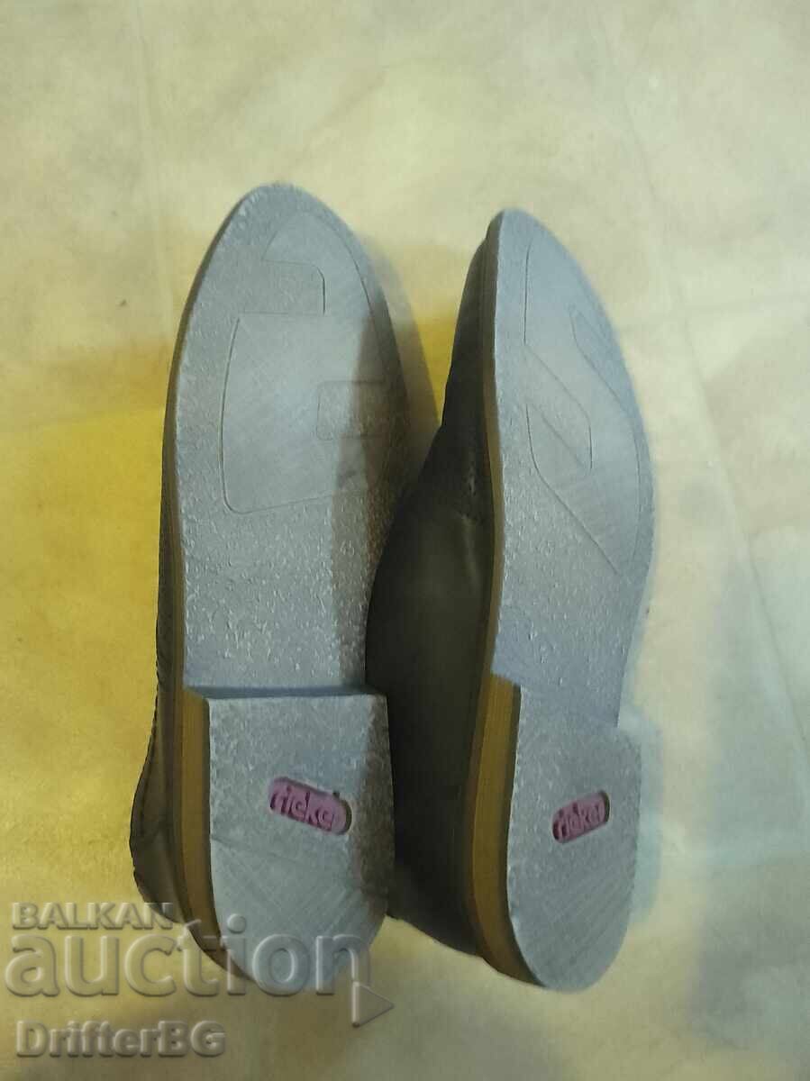 Delivery of Men's Rieker shoes (Size 45) – Genuine leather