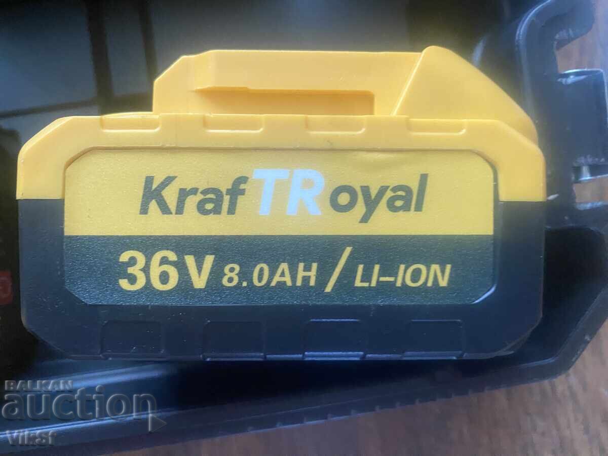 Livrarea Mașină de înșurubat cu impact pe acumulator KRAFT ROYAL 36V, 8Ah + 35 Piese