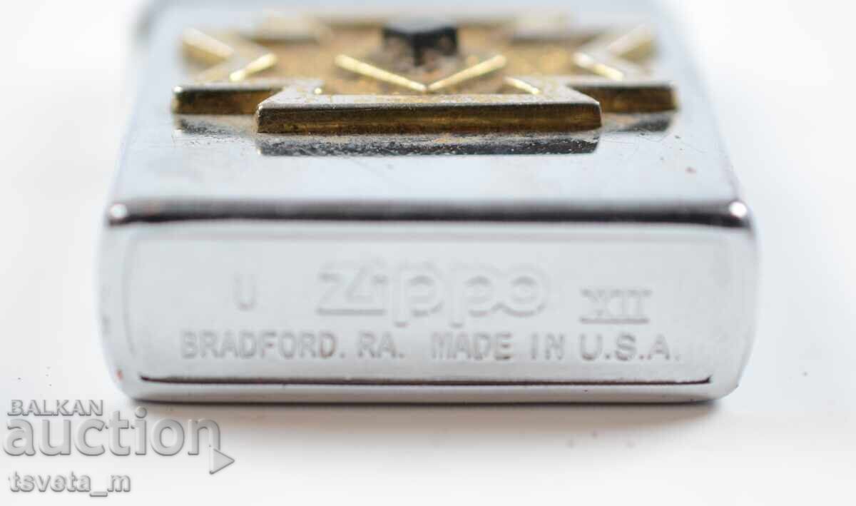 Livrarea Brichetă pe benzină ZIPPO