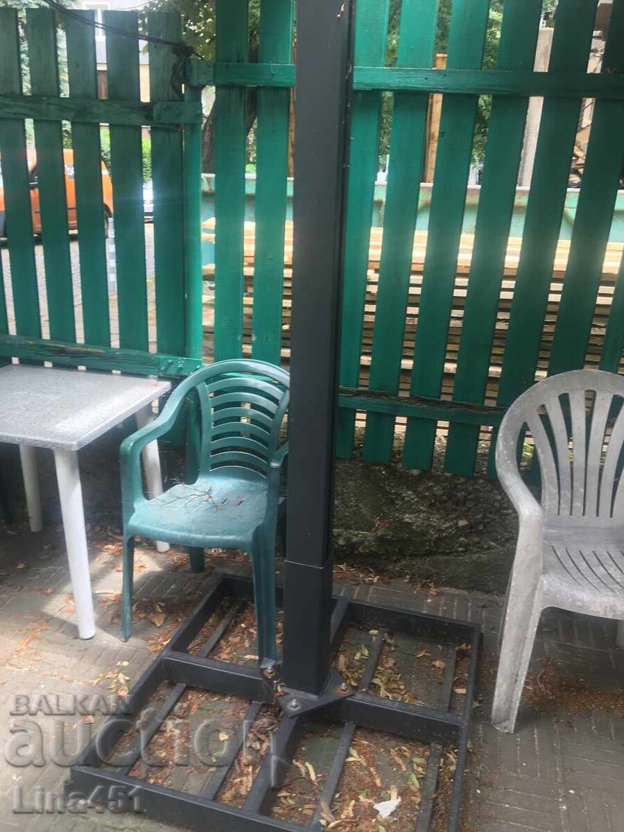 Auction  Double solid garden umbrella