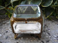 OLD GLASS JEWELRY BOX FACETED GLASS
