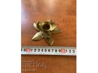 SFEȘNIC METAL BRONZ ALAMĂ - 135 GRAME