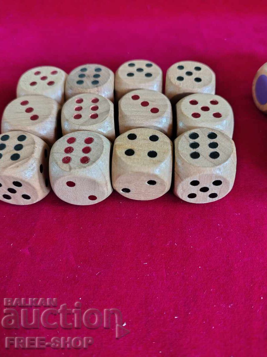 Lot of 18 wooden dice with price € 0.01 | 0.02 BGN