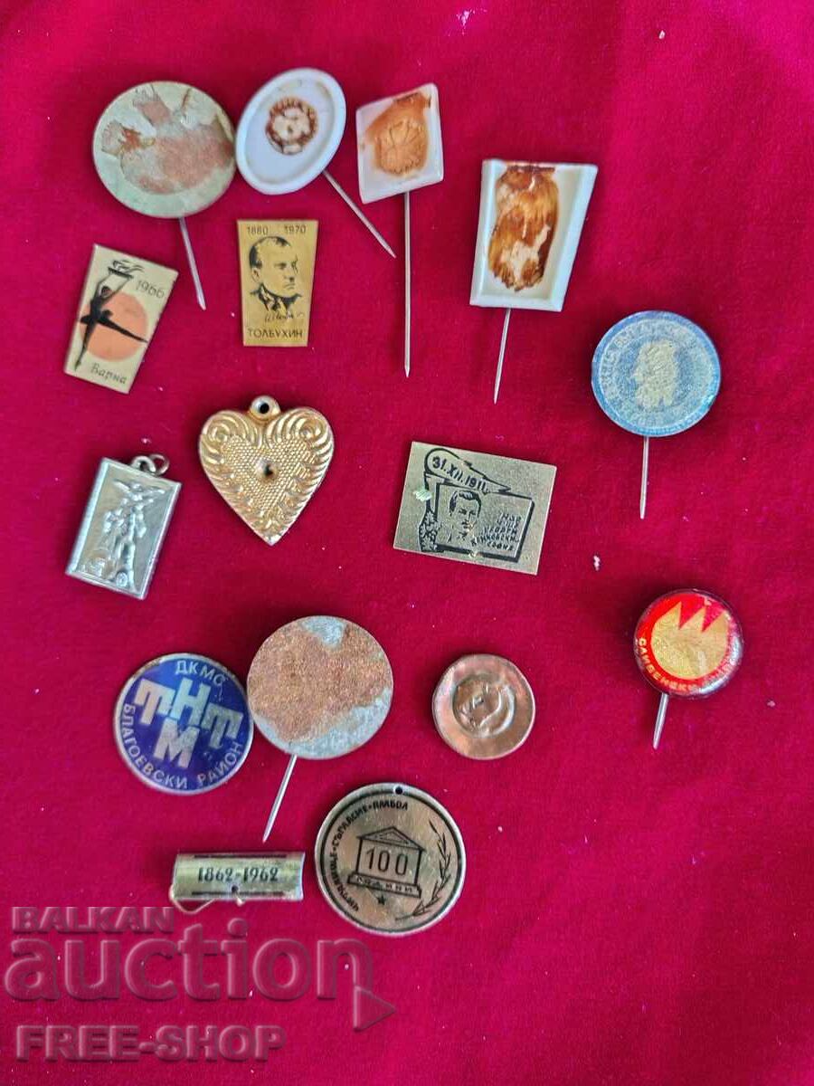 Lot of badges with price € 0.01 | 0.02 BGN