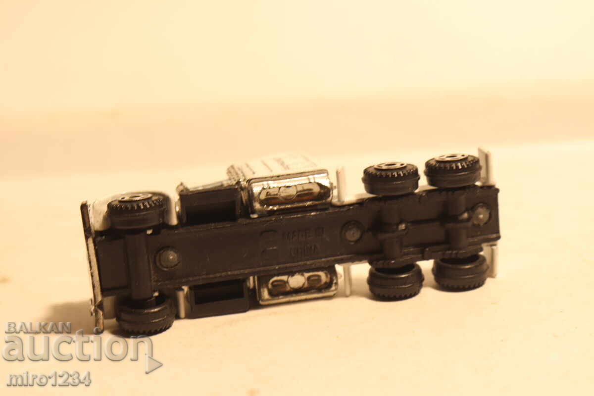 H0 1/87 TRUCK MODEL - 6 H0 1/87 TRUCK MODEL - 6
