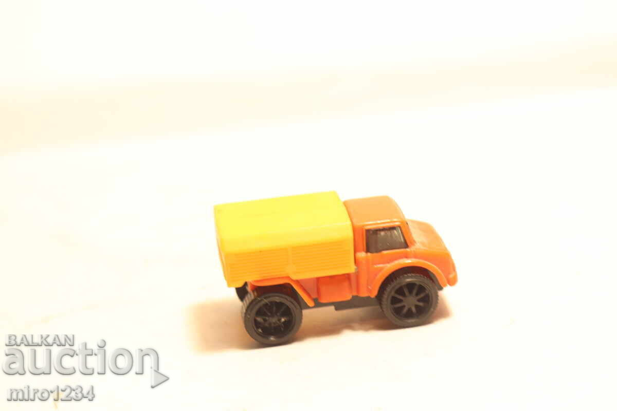 Auction KINDER TOY CAR MODEL Auction KINDER TOY CAR MODEL