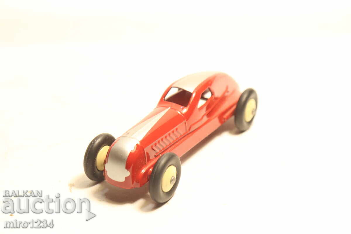 Auction DINKY TOYS TRUCK CART MODEL Auction DINKY TOYS TRUCK CART MODEL