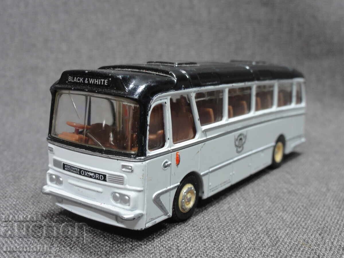 1/76 VINTAGE RETRO METAL TOY BUS HARRINGTON BUS 1/76 VINTAGE RETRO METAL TOY BUS HARRINGTON BUS