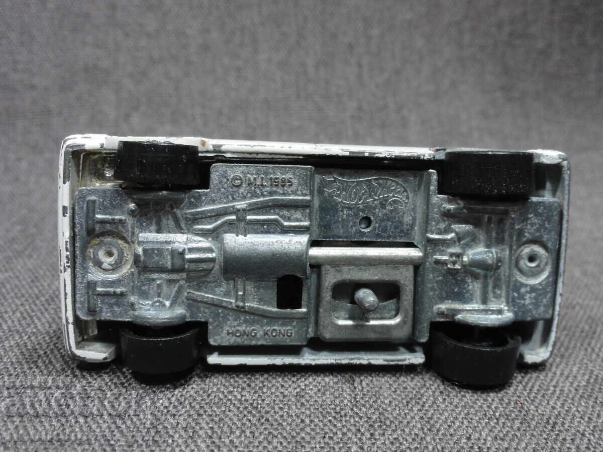 OLD RETRO METAL HOT WHEELS FORD AEROSTAR VAN - 6