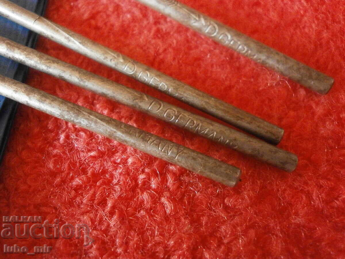 Auction LOT OF VINTAGE JEWELRY FILES - F.DICK Auction LOT OF VINTAGE JEWELRY FILES - F.DICK