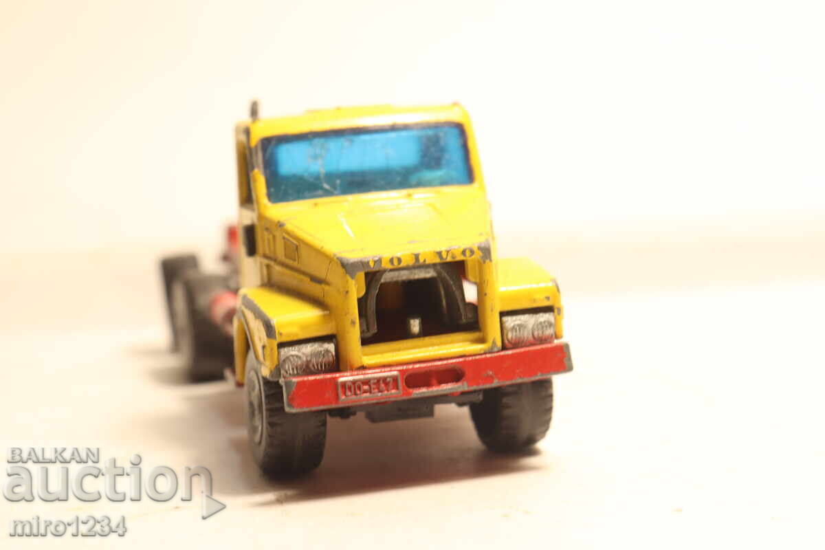 MODEL CAMION JUCĂRIE SIKU 1/50 cu preț € 0.01 | 0.02 BGN
