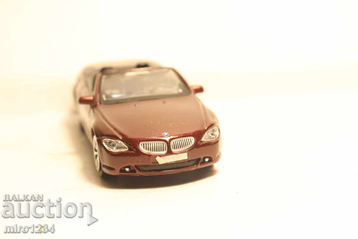Delivery of 1/43 BBURAGO BMW MODEL CAR