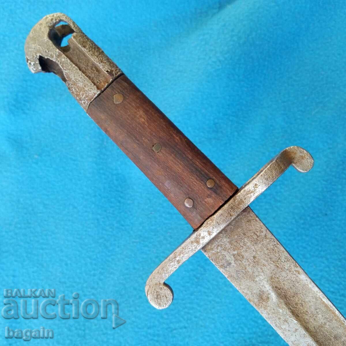 Μεγάλη ξιφολόγχη για γιαταγάνι με τιμή € 60.00 | 117.35 BGN