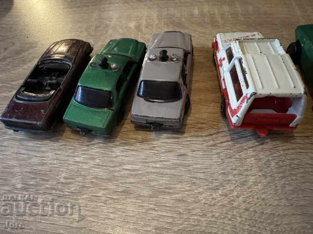 Аукцион лот български мачбокс matchbox колички