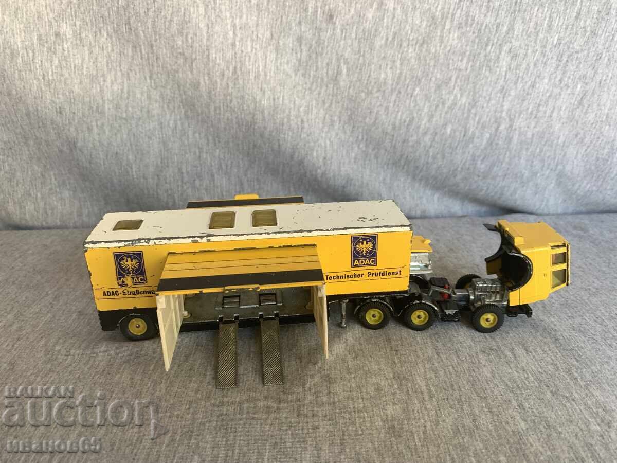 Licitație Camion model Siku V343 Hanomag Henschel ADAC