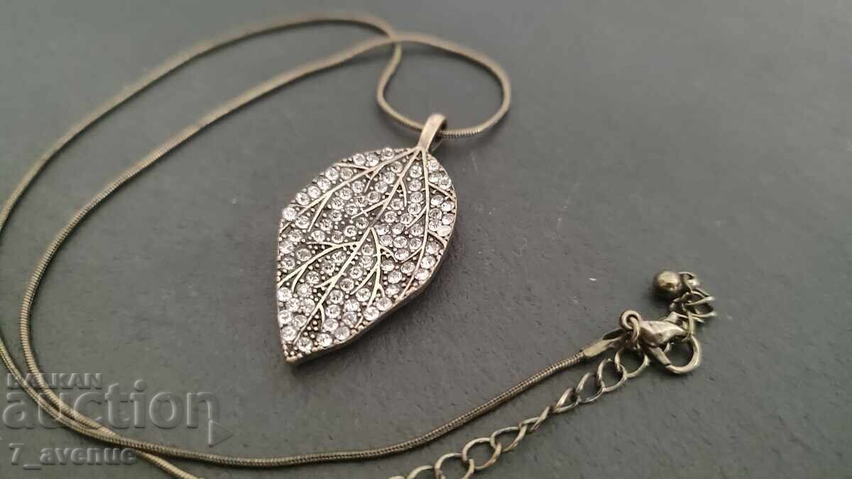Colier incredibil bijuterie anii 60-70 ai secolului XX