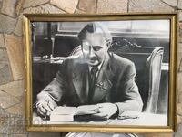 ΠΟΡΤΡΑΙΤΟ ΤΟΥ ΓΚΕΟΡΓΚΙ ΝΤΙΜΙΤΡΟΦ ΚΟΡΝΙΖΑ ΦΩΤΟΓΡΑΦΙΑ ΓΥΑΛΙ ΑΠΟ ΤΗΝ ΕΠΟΧΗ ΤΟΥ ΣΟΣΙΑΛΙΣΜΟΥ