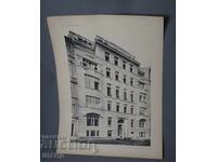 Litografie arhitecturală din Viena din 1900 a unei clădiri rezidențiale (casă)