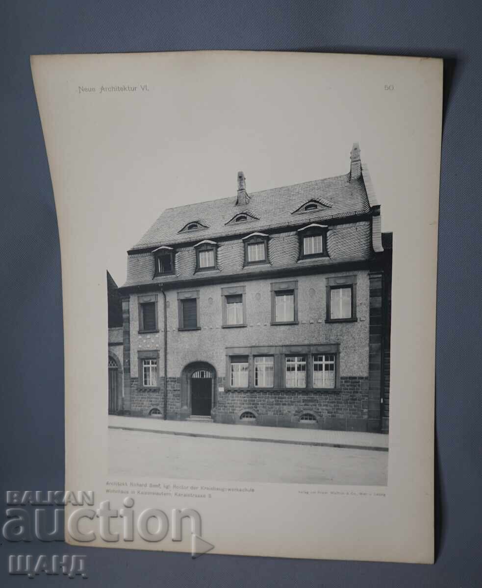 Litografie arhitecturală din Viena din 1900 a unei clădiri rezidențiale (casă)