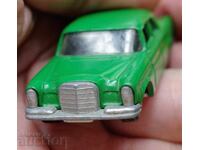 Matchbox Bulgaria-Mercedes 300 SE