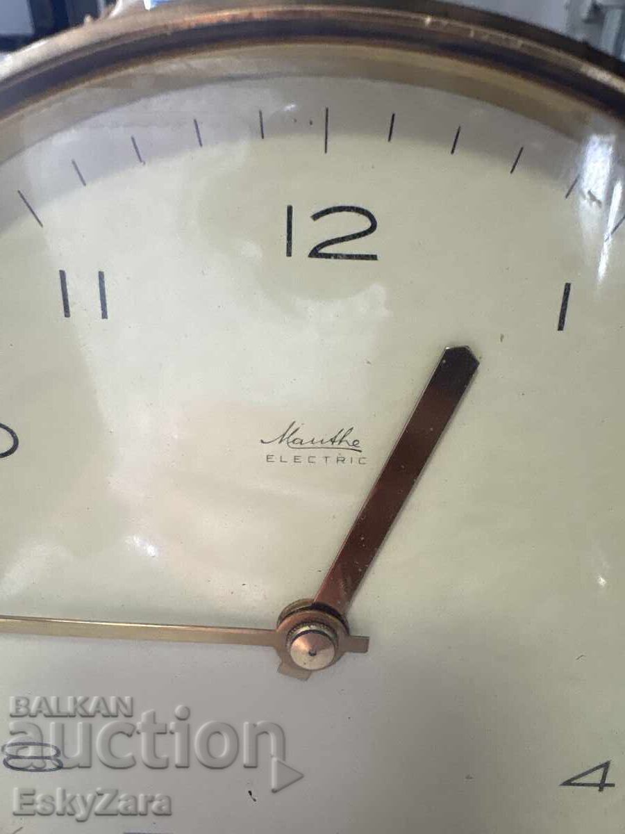 Ceas de masă retro german Mauthe Electric (anii '50/'60) cu preț € 100.00 | 195.58 BGN