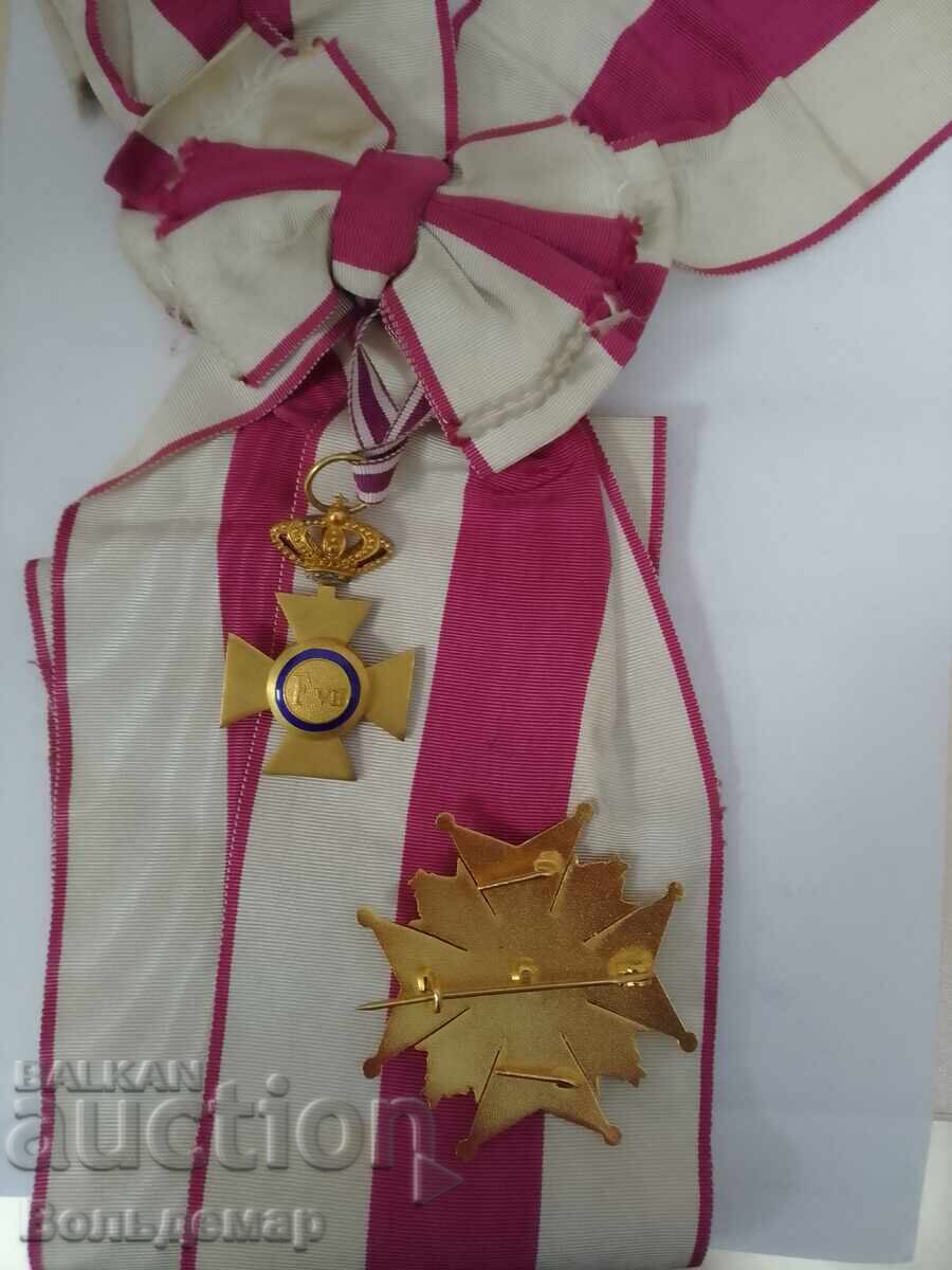 Ordin spaniol cu preț € 360.00 | 704.10 BGN