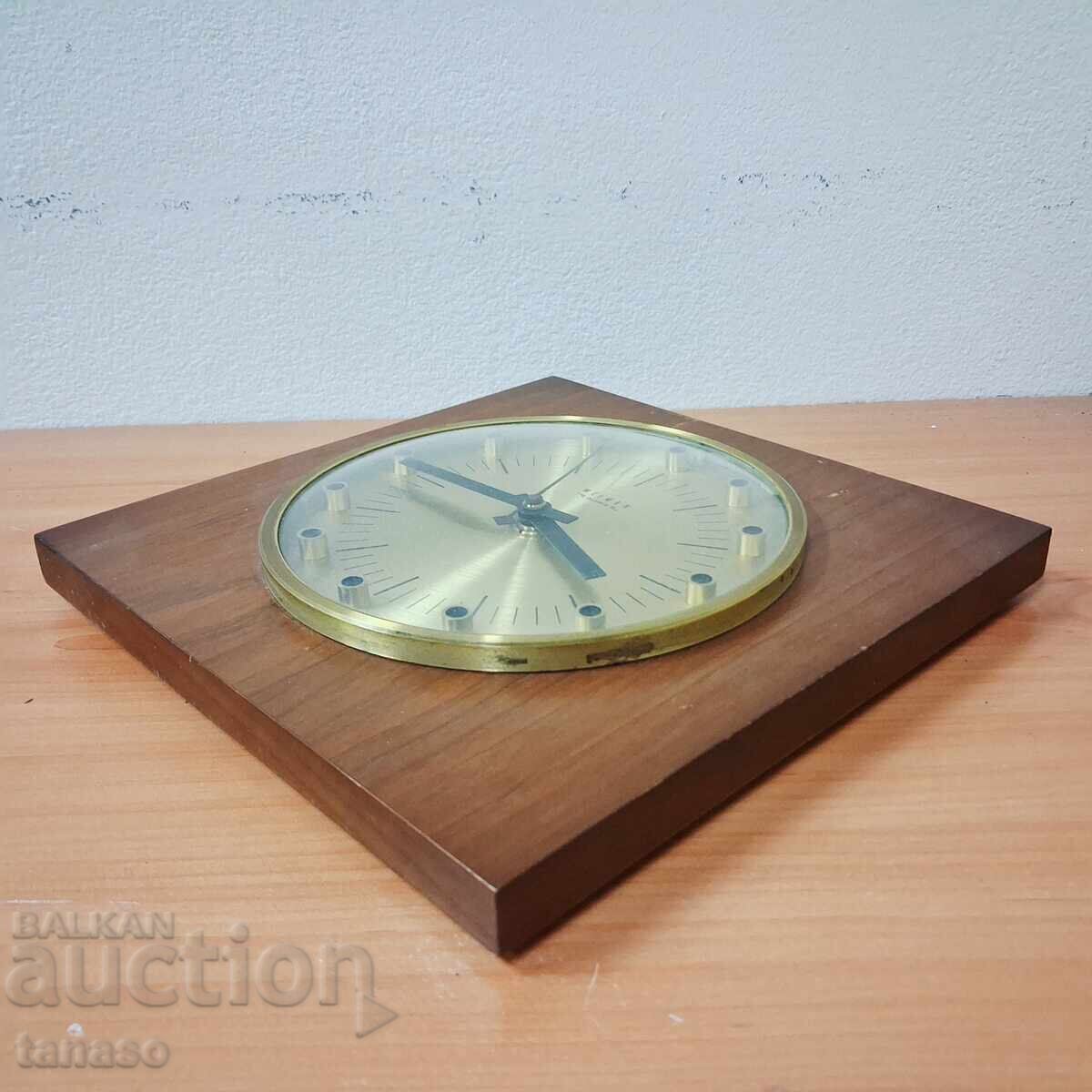 Ceas de perete vintage Weimar – cuarț – RDG – 21×21×3,5 cm - 6