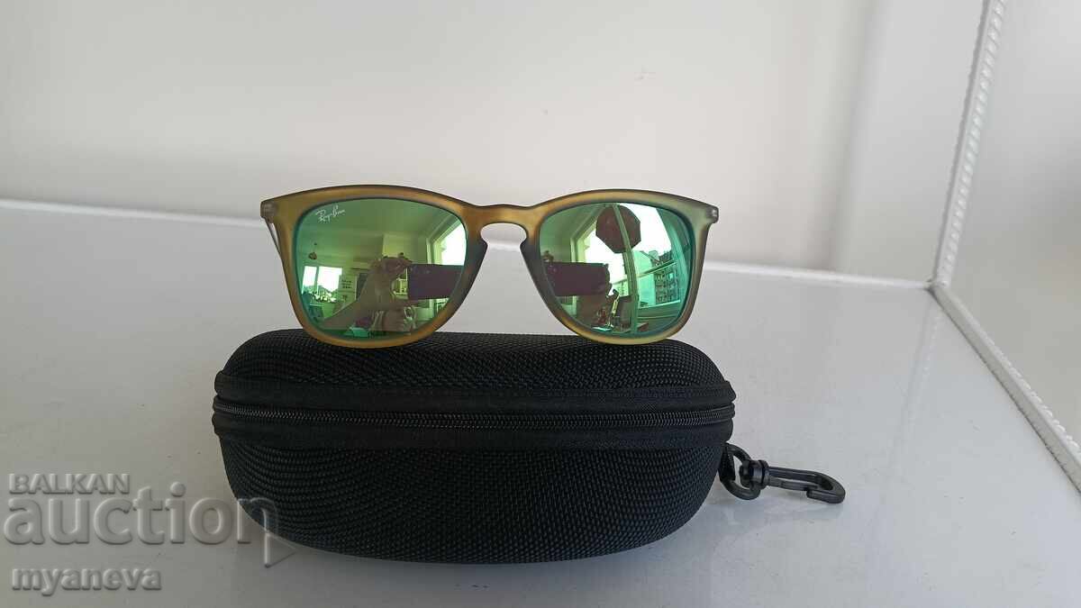 Licitație Ray-Ban, ochelari de soare