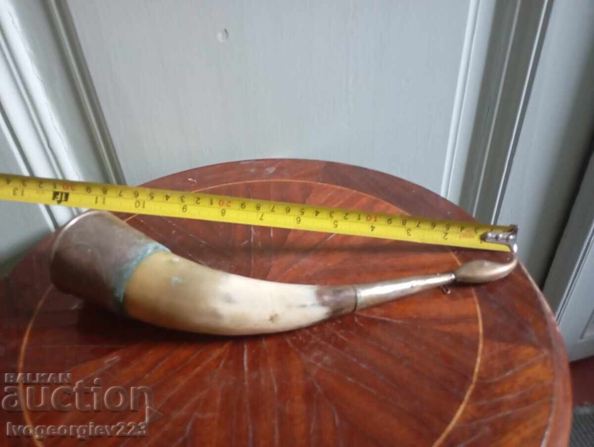 Corn de praf de pușcă pentru decor, corn cu ornamente metalice
