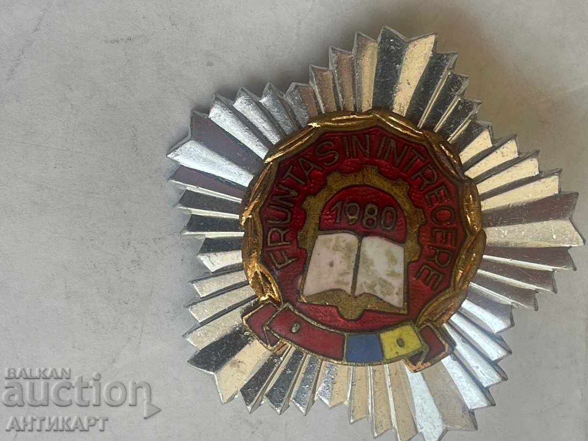 Delivery of Romania communism 3 pieces badges pins orders