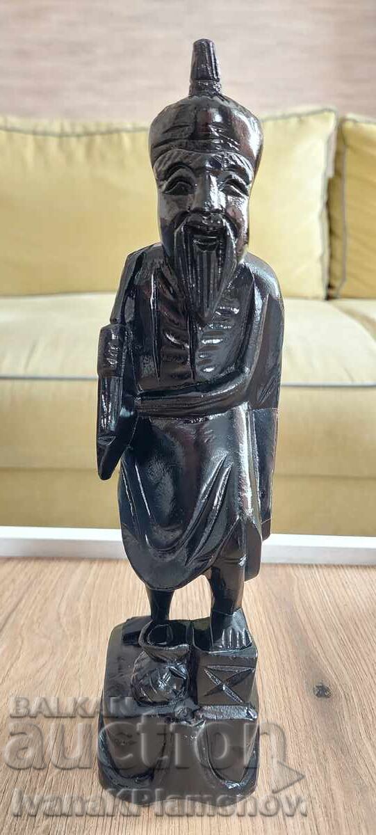 Figurină sculptată în lemn pentru cunoscători, înălțime 30 cm cu preț € 18.00 | 35.21 BGN