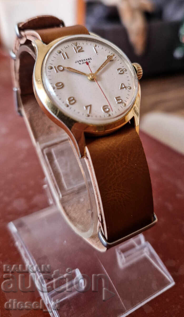 Ceas mecanic Junghans în stare excelentă cu preț € 78.00 | 152.56 BGN