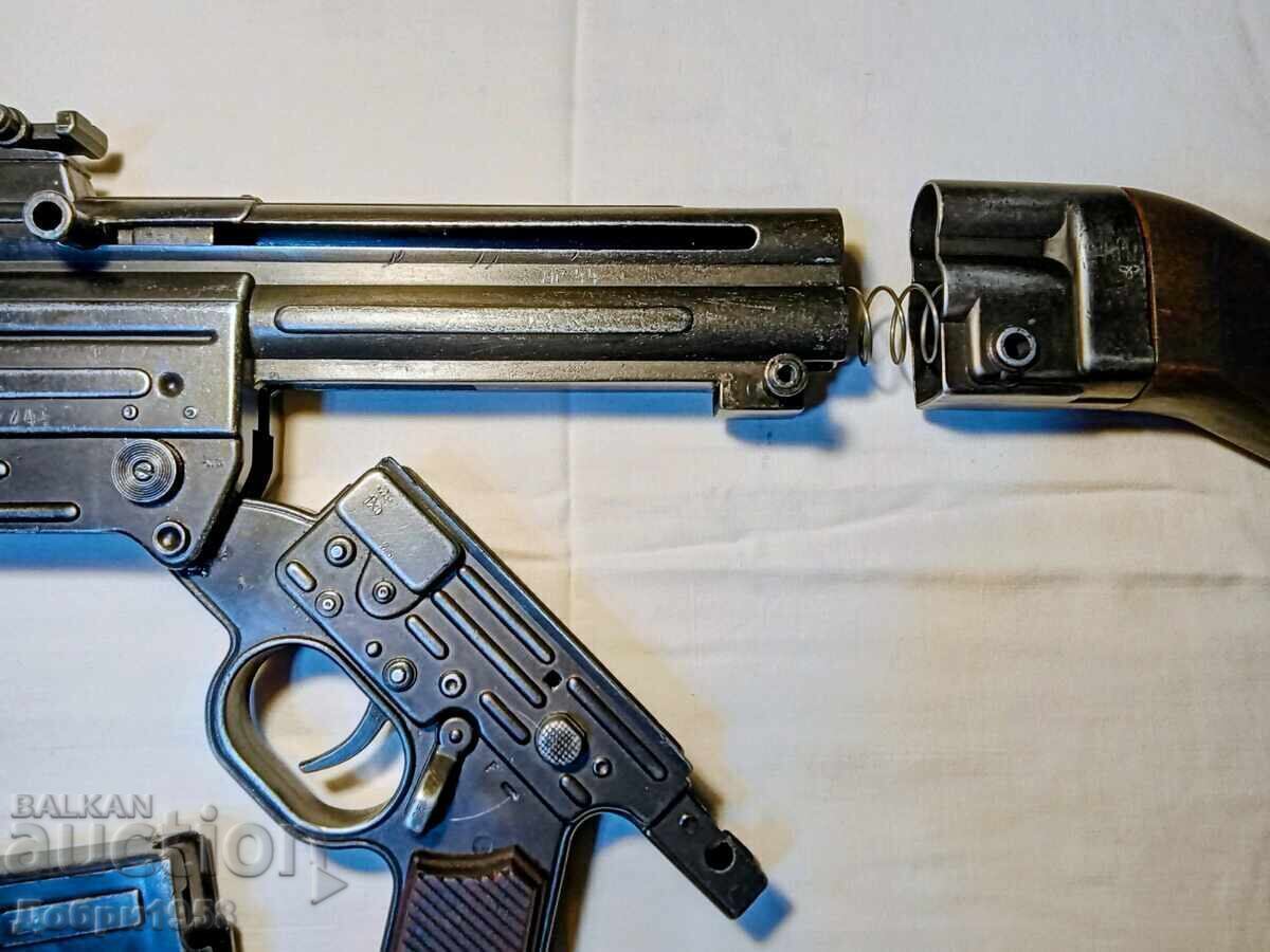 Livrarea REPLICĂ METALICĂ MP44 StG. SS(ᛋᛋ) STURMGEWEHR