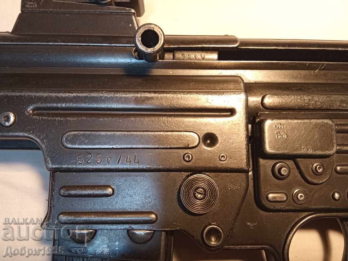 REPLICĂ METALICĂ MP44 StG. SS(ᛋᛋ) STURMGEWEHR - 8